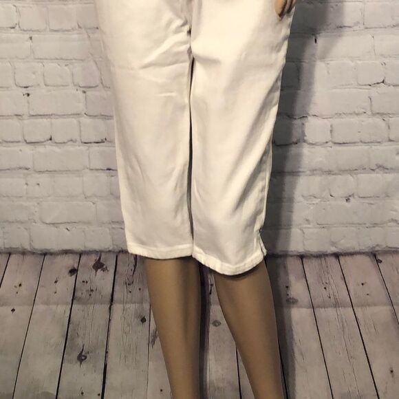 Route 66 Stretch Fit White Cropped Jeans 7… - Picture 4 of 11